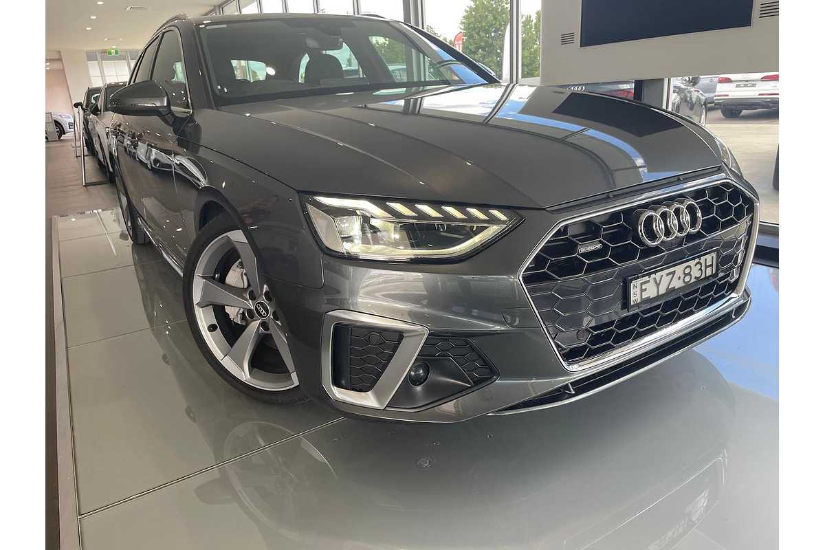 2022 Audi A4 45 TFSI S line B9