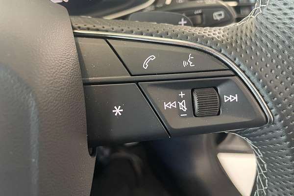 2022 Audi A4 45 TFSI S line B9