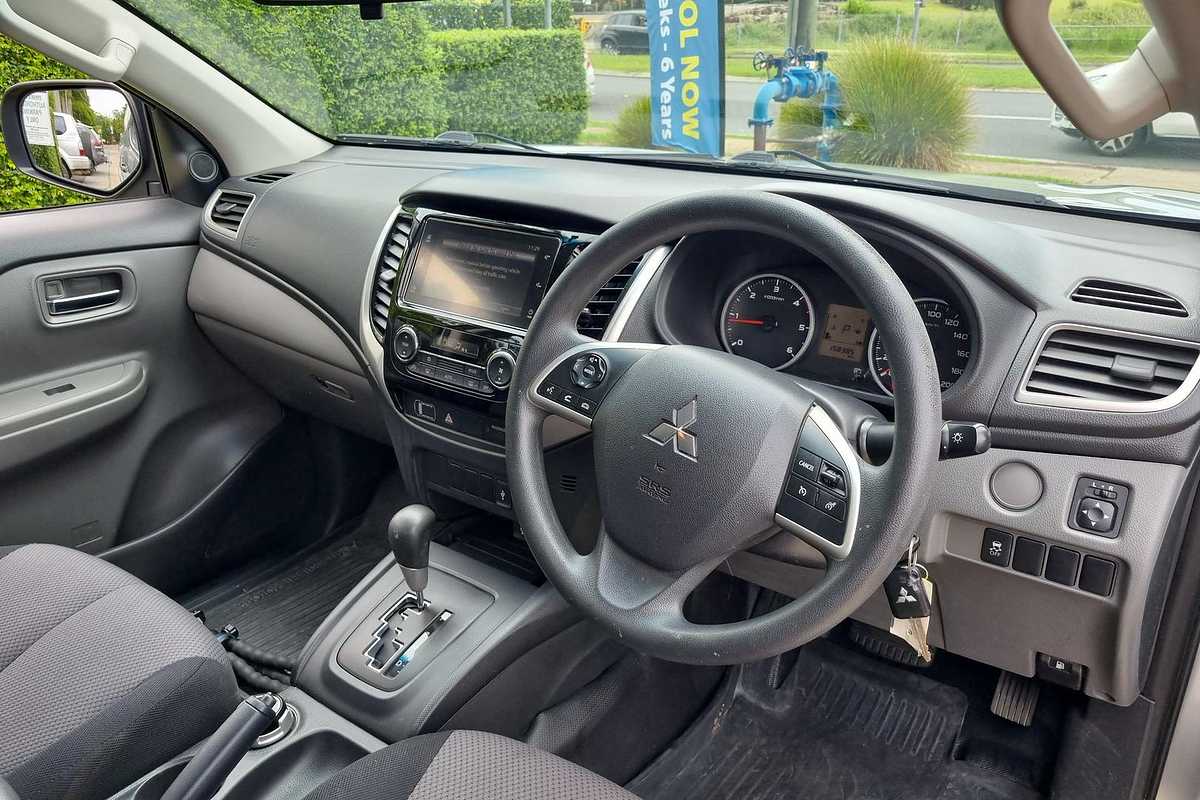 2018 Mitsubishi Triton GLX MQ 4X4