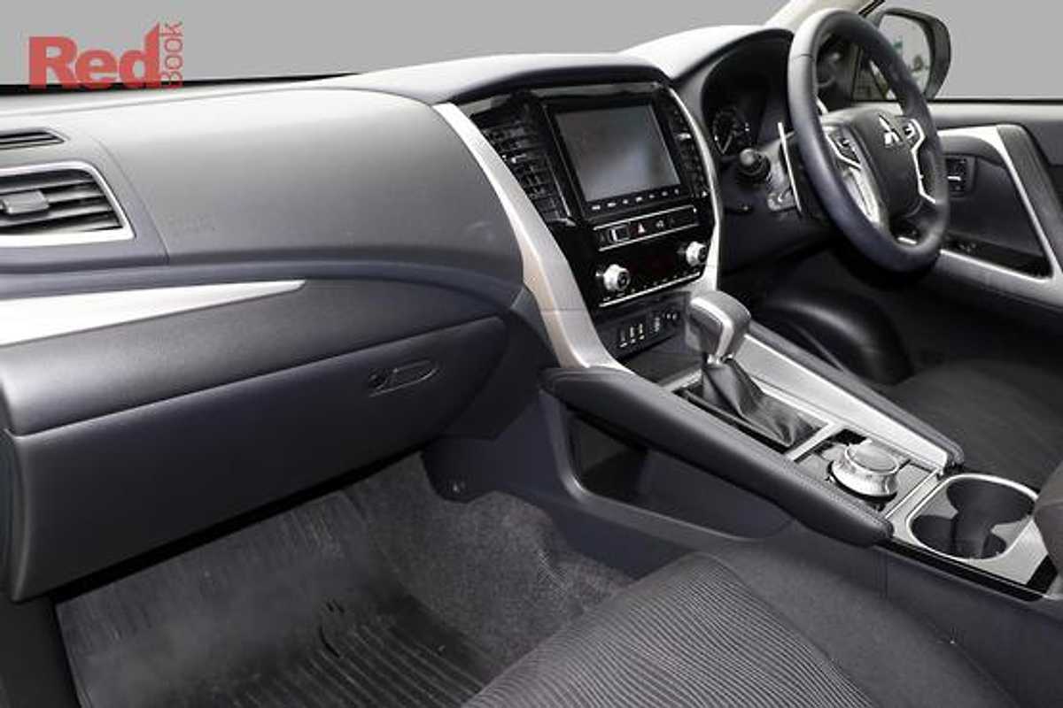 2024 Mitsubishi Pajero Sport GLS QF