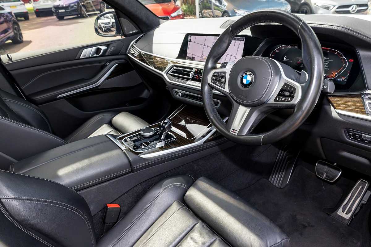 2020 BMW X7 xDrive30d G07