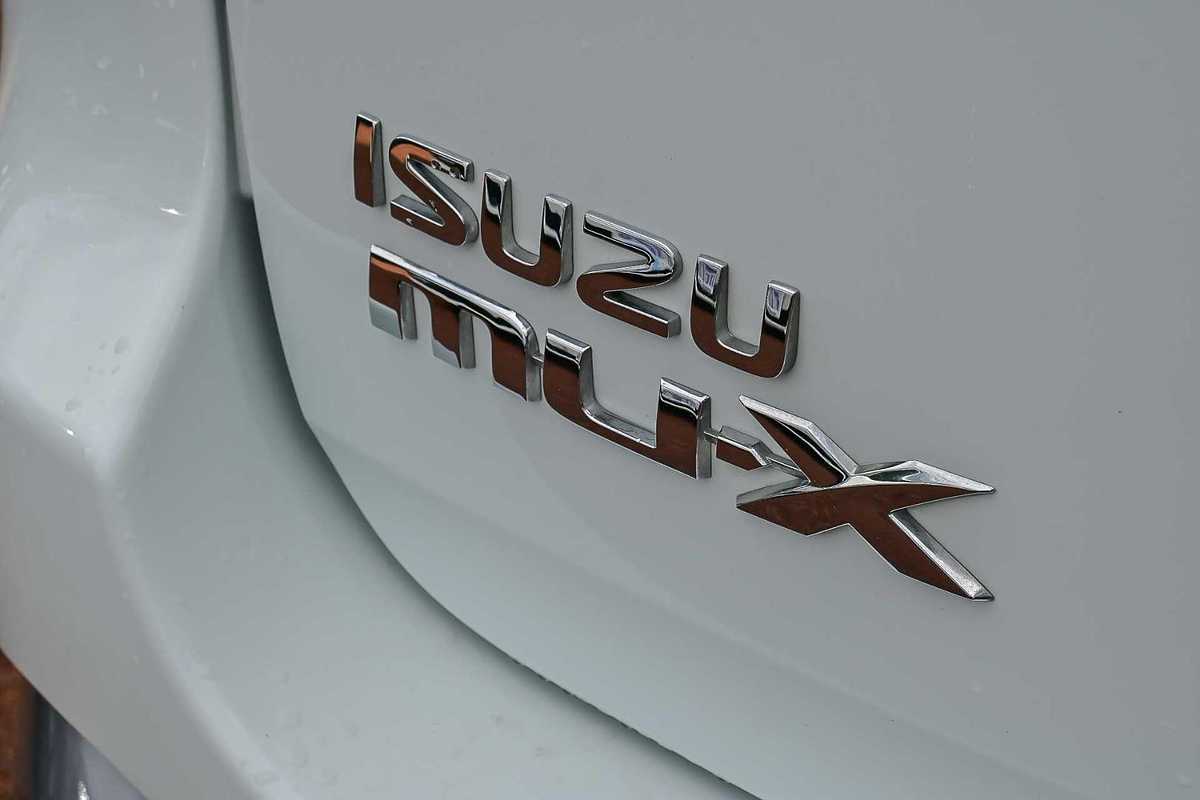 2021 Isuzu MU-X LS-U