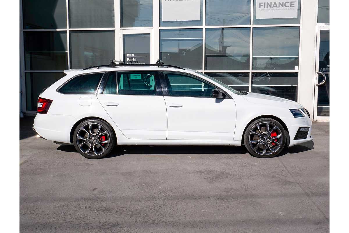 2020 ŠKODA Octavia RS 245 NE