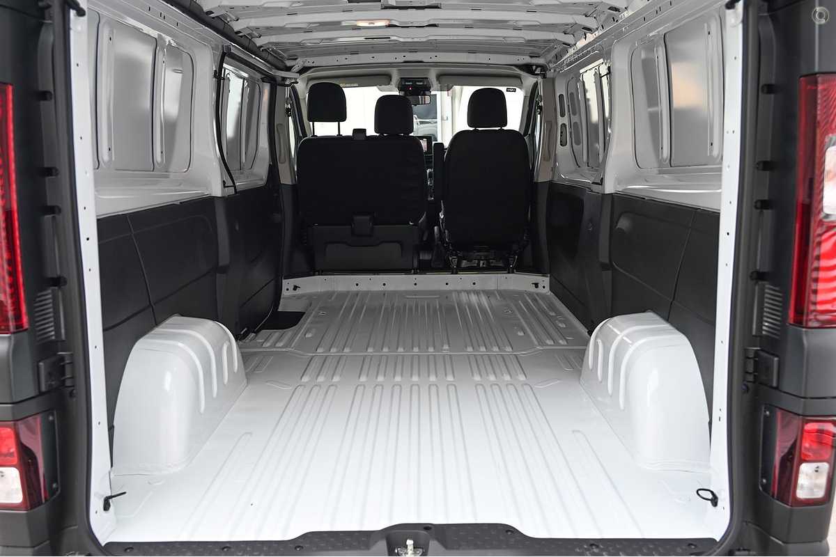 2023 Renault Trafic Pro X82 LWB