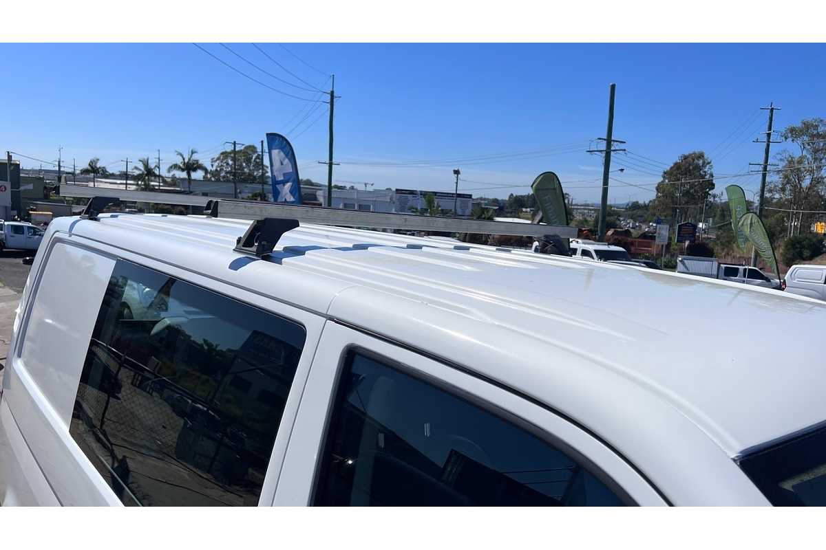 2012 Volkswagen Transporter TDI 400 Crewvan SWB Mid T5 MY12