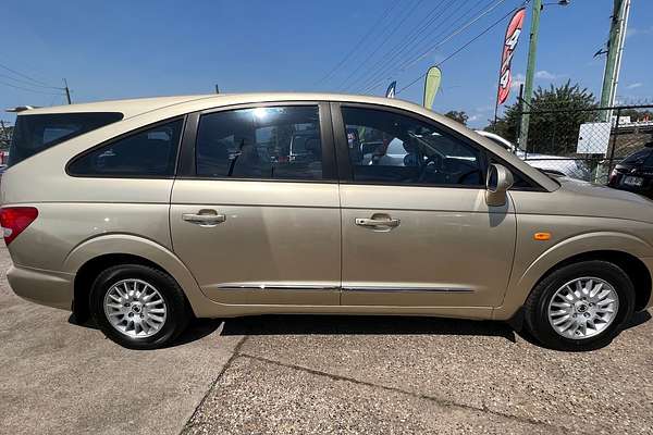 2007 SsangYong Stavic SV270 Sports A100 07 Upgrade