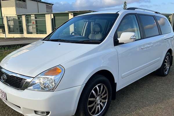 2010 Kia Carnival S VQ MY11