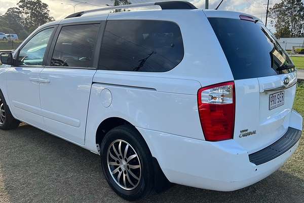 2010 Kia Carnival S VQ MY11