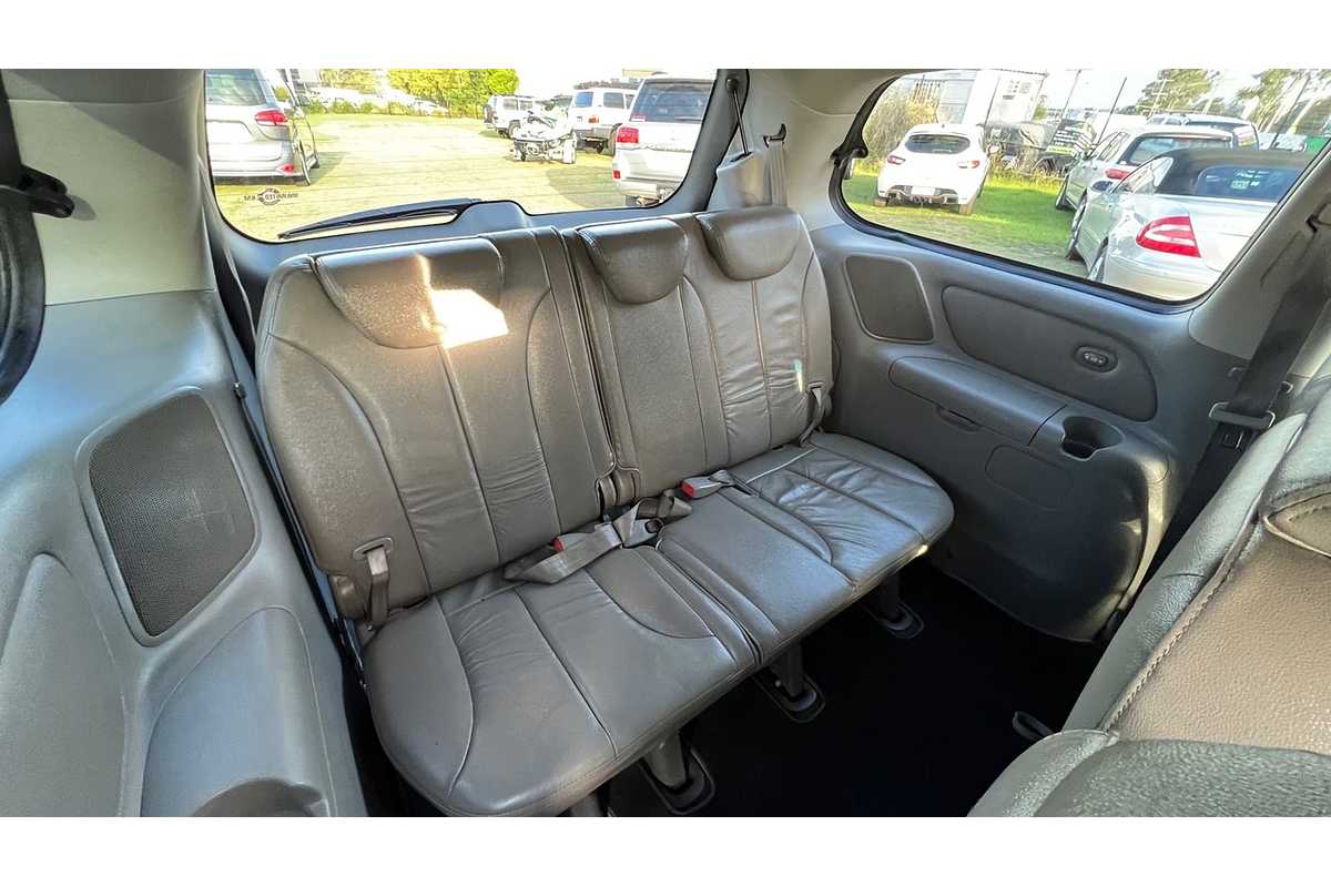 2010 Kia Carnival S VQ MY11