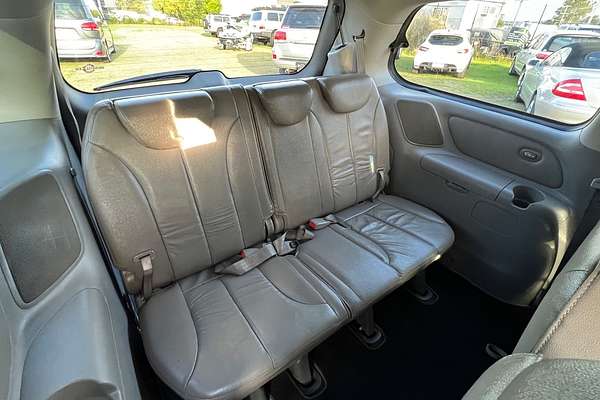 2010 Kia Carnival S VQ MY11