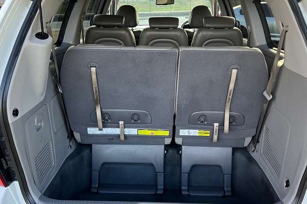 2010 Kia Carnival S VQ MY11