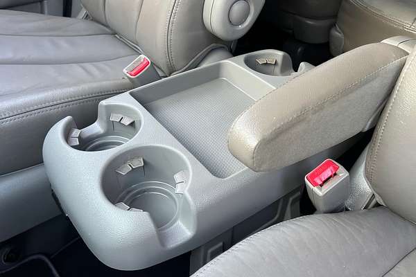 2010 Kia Carnival S VQ MY11