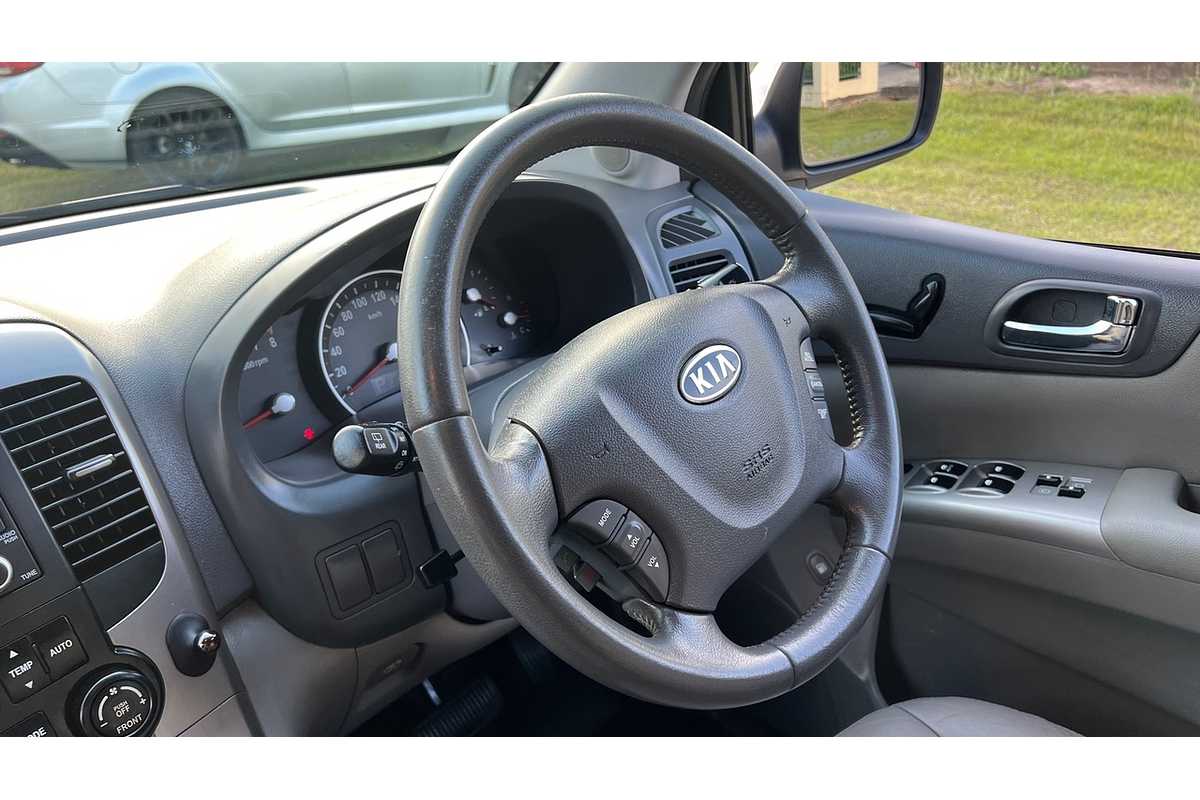 2010 Kia Carnival S VQ MY11