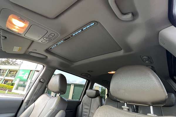 2010 Kia Carnival S VQ MY11