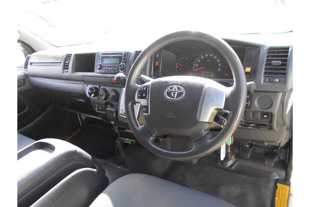 2016 Toyota Hiace COMMUTER KDH223R MY16
