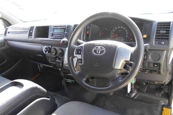 2016 Toyota Hiace COMMUTER KDH223R MY16