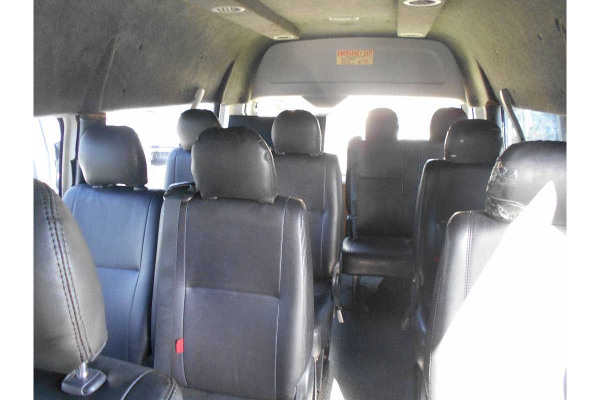 2016 Toyota Hiace COMMUTER KDH223R MY16
