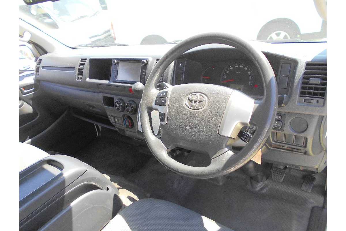 2018 Toyota Hiace COMMUTER KDH223R MY16