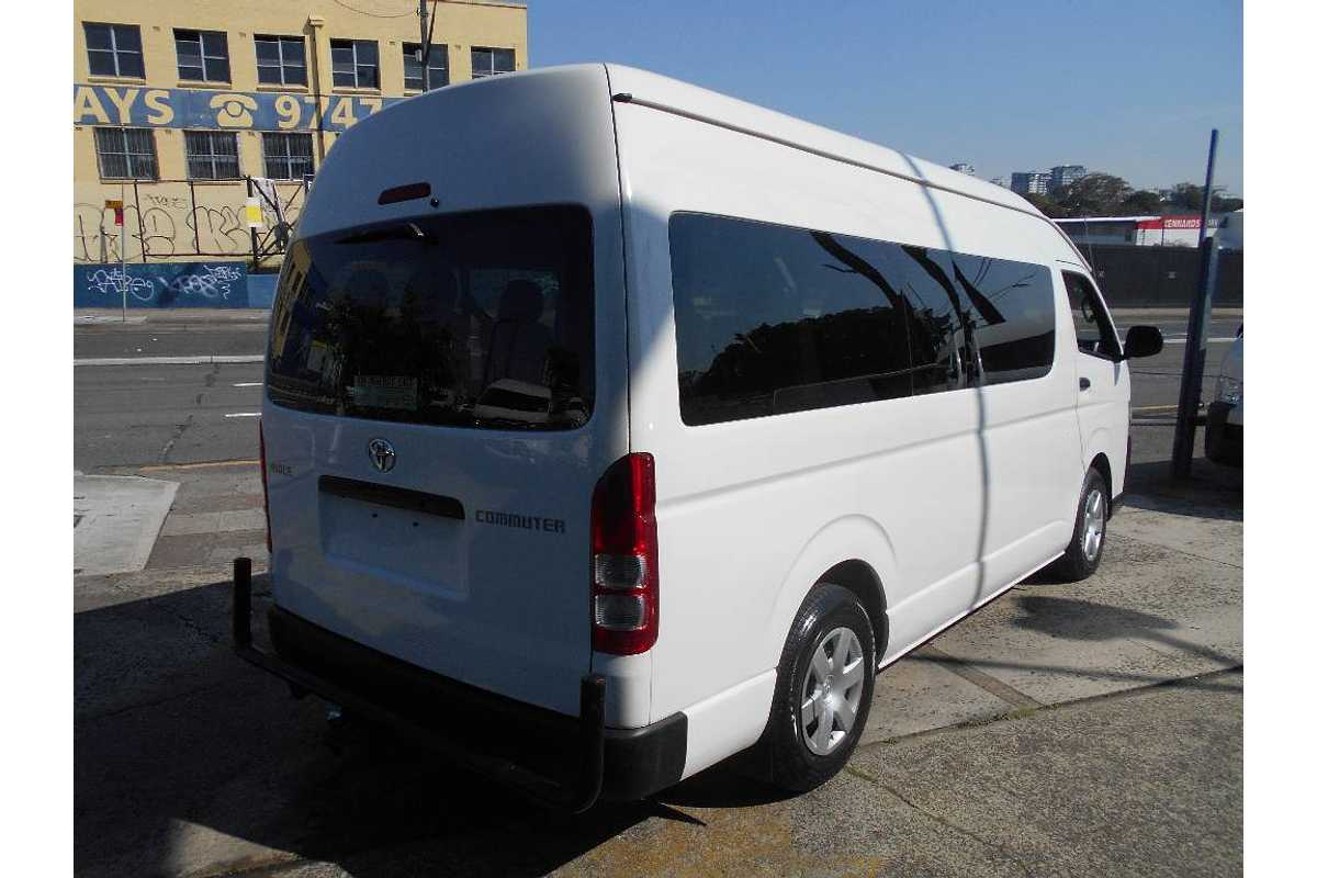 2018 Toyota Hiace COMMUTER KDH223R MY16