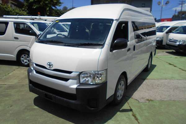 2018 Toyota Hiace COMMUTER KDH223R MY16