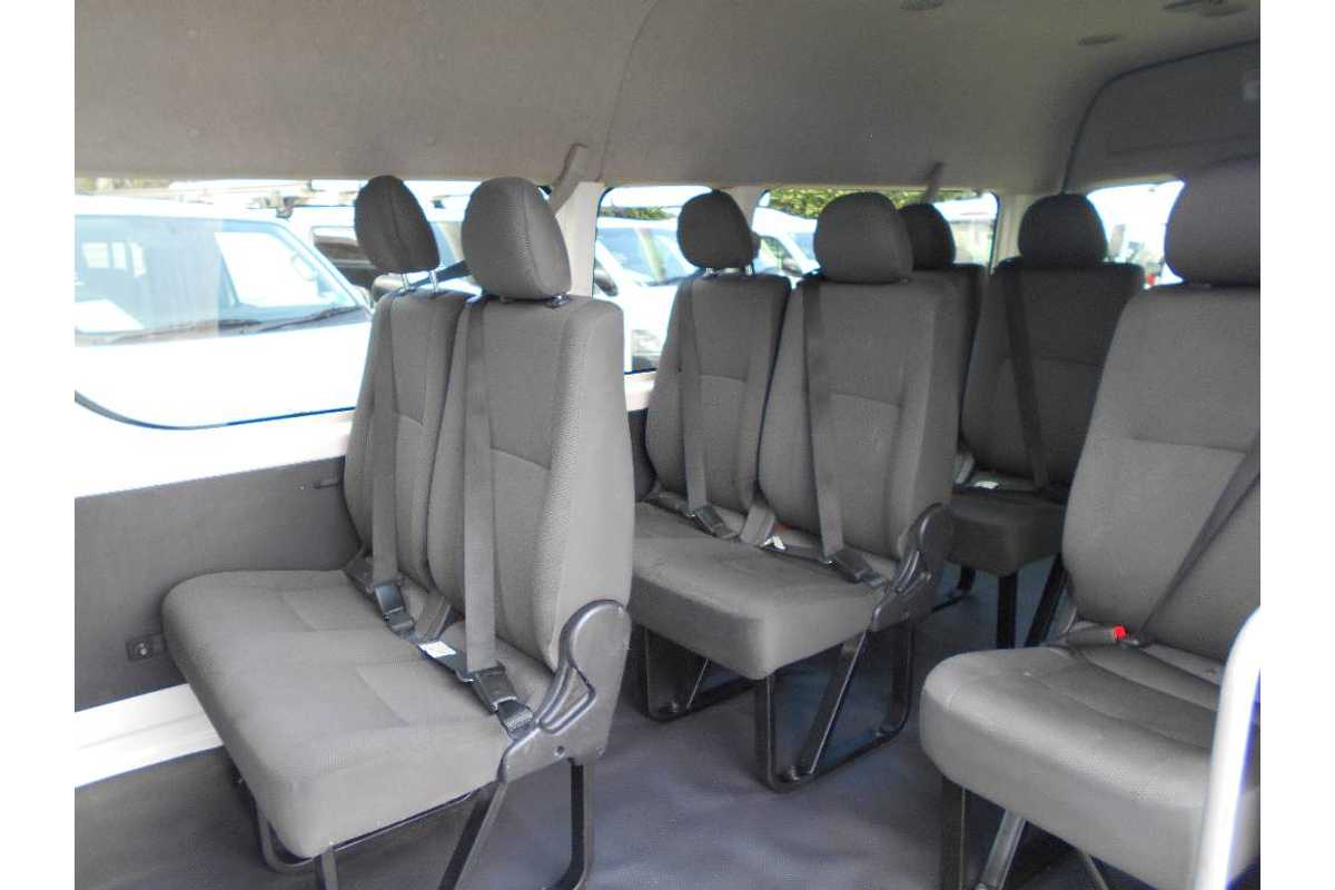 2018 Toyota Hiace COMMUTER KDH223R MY16