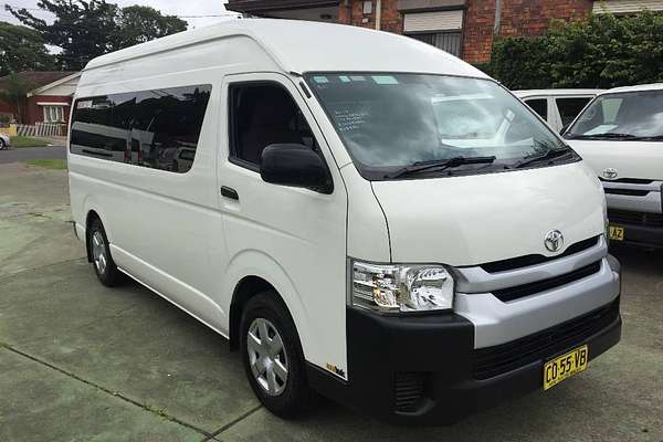 2017 Toyota Hiace COMMUTER TRH223R MY16