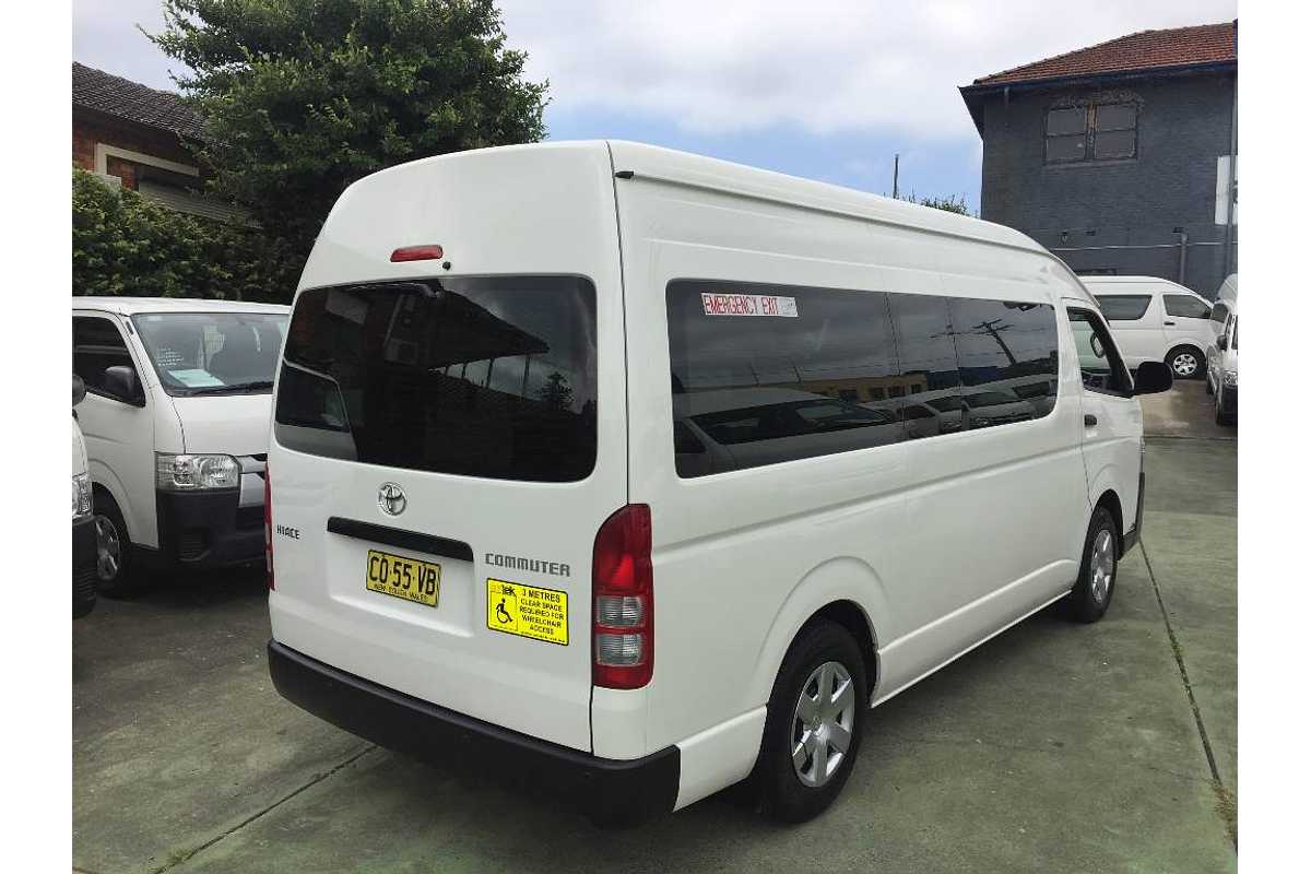 2017 Toyota Hiace COMMUTER TRH223R MY16