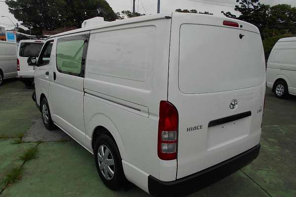 2018 Toyota Hiace LWB KDH201R MY16