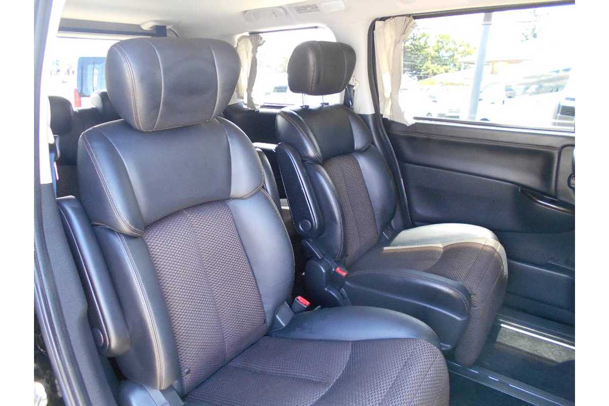 2010 Nissan Elgrand  E51