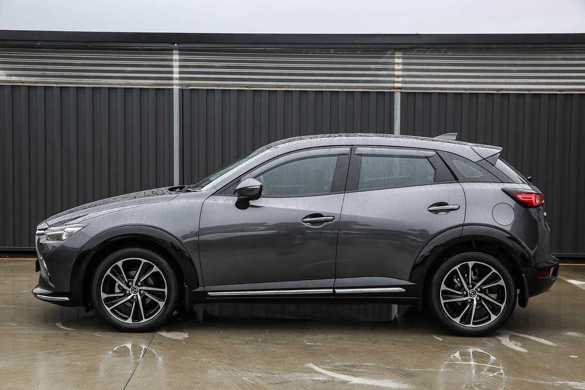 2023 Mazda CX-3 Akari DK