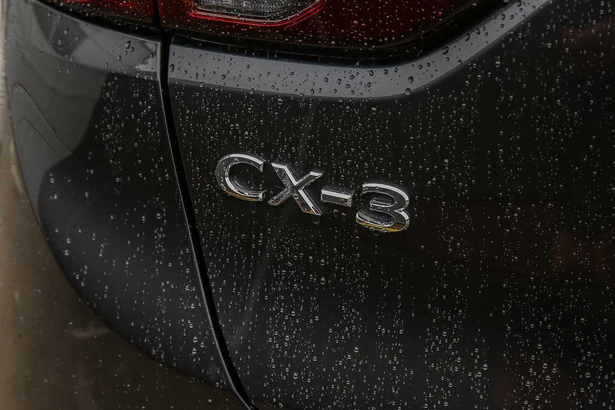 2023 Mazda CX-3 Akari DK