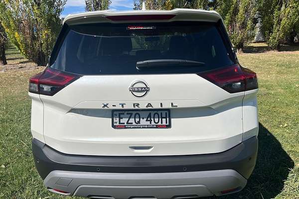 2022 Nissan X-TRAIL ST-L T33