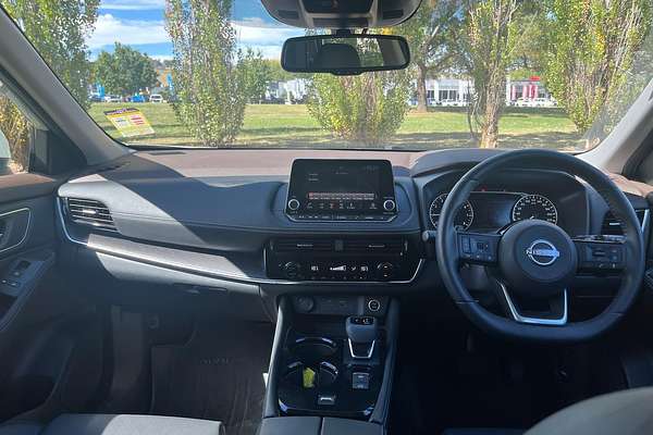 2022 Nissan X-TRAIL ST-L T33
