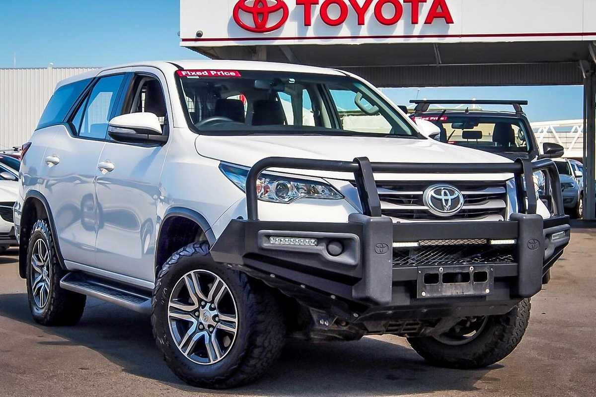 2017 Toyota Fortuner GX GUN156R