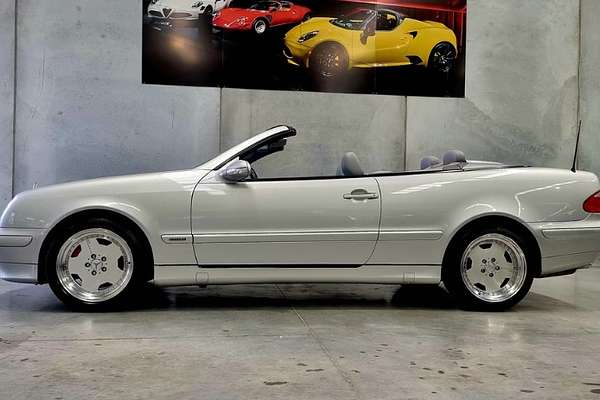 2000 Mercedes-Benz CLK-Class CLK320 Elegance A208