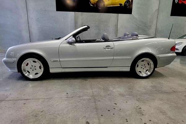 2000 Mercedes-Benz CLK-Class CLK320 Elegance A208