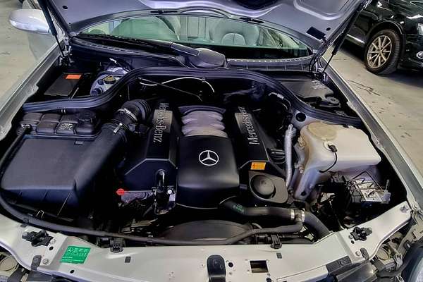 2000 Mercedes-Benz CLK-Class CLK320 Elegance A208