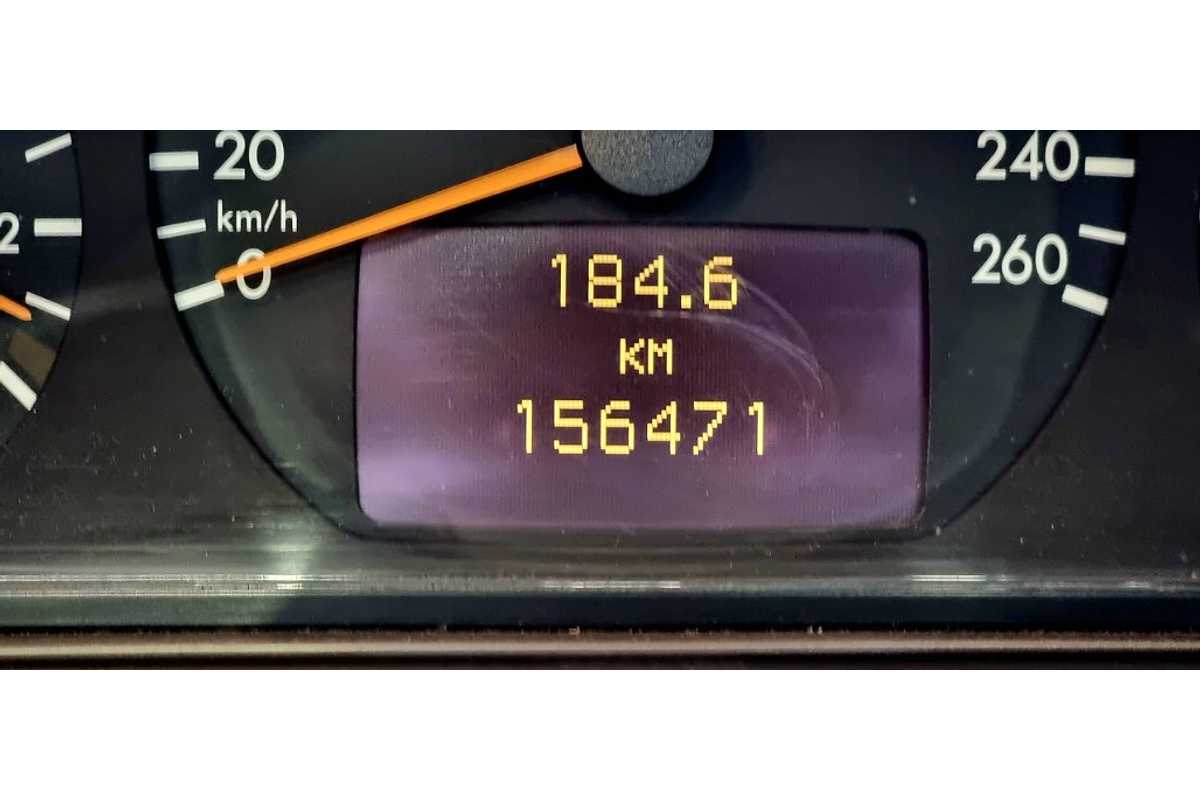 2000 Mercedes-Benz CLK-Class CLK320 Elegance A208