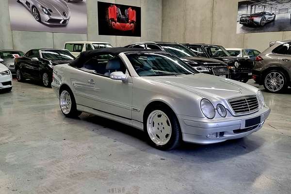 2000 Mercedes-Benz CLK-Class CLK320 Elegance A208