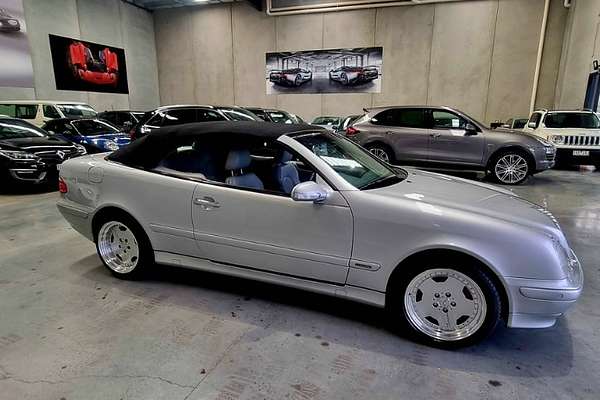2000 Mercedes-Benz CLK-Class CLK320 Elegance A208
