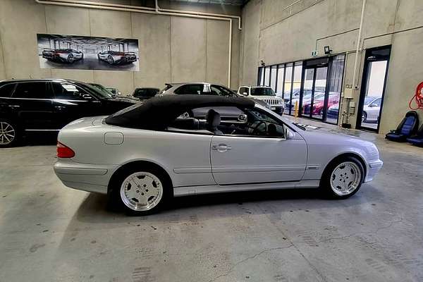 2000 Mercedes-Benz CLK-Class CLK320 Elegance A208
