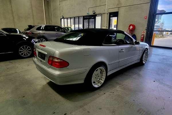 2000 Mercedes-Benz CLK-Class CLK320 Elegance A208
