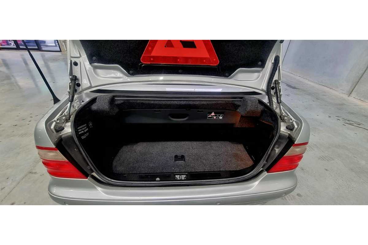 2000 Mercedes-Benz CLK-Class CLK320 Elegance A208