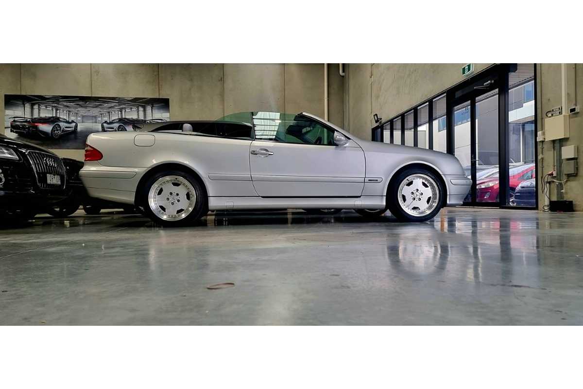 2000 Mercedes-Benz CLK-Class CLK320 Elegance A208