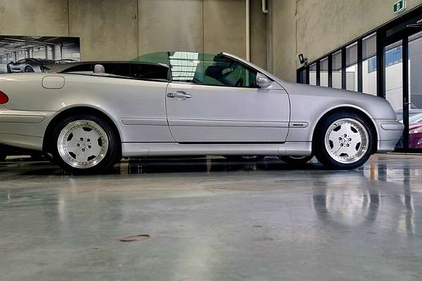2000 Mercedes-Benz CLK-Class CLK320 Elegance A208