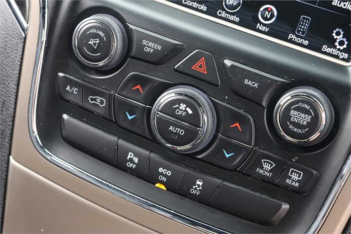 2013 Jeep Grand Cherokee Limited WK
