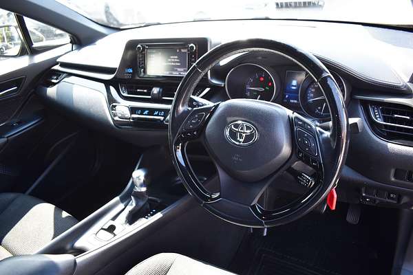 2016 Toyota C-HR NGX50R