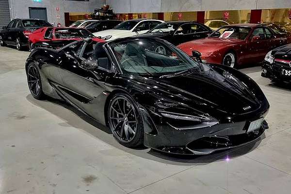 2022 McLaren 720S Performance P14