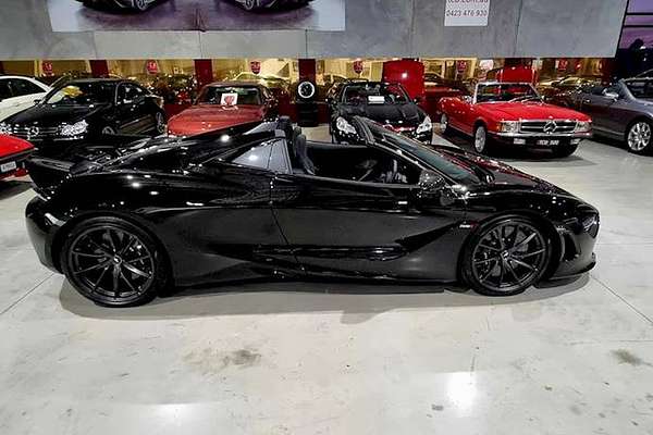 2022 McLaren 720S Performance P14