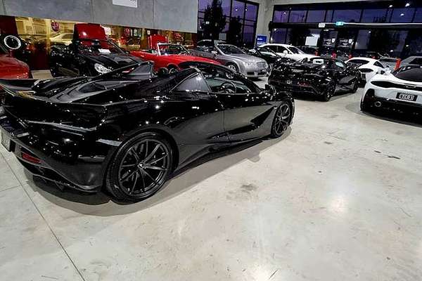 2022 McLaren 720S Performance P14